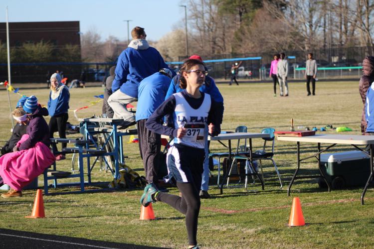 Maya Stevens (La Plata track and field)