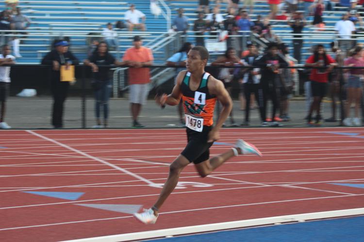 SMAC track athletes