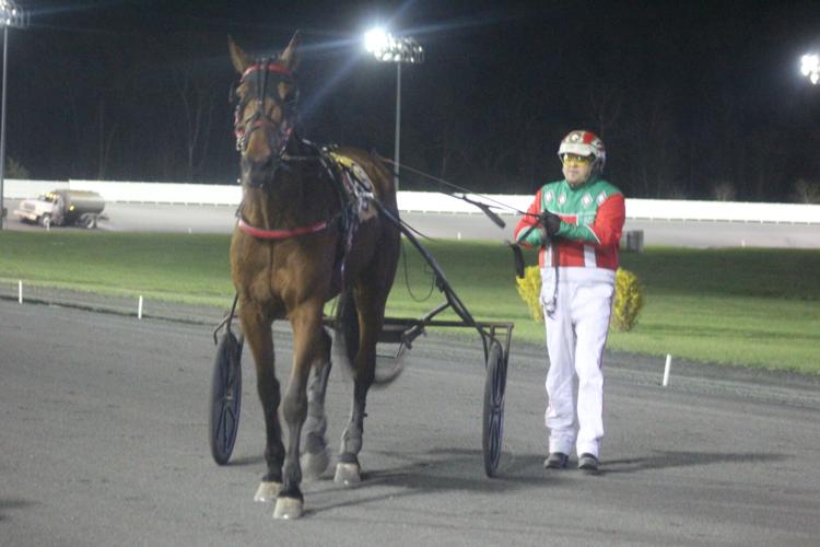 Local horsemen continue to compete